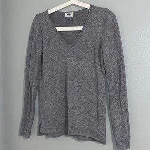 Gray V-Neck Long Sleeve Sweater